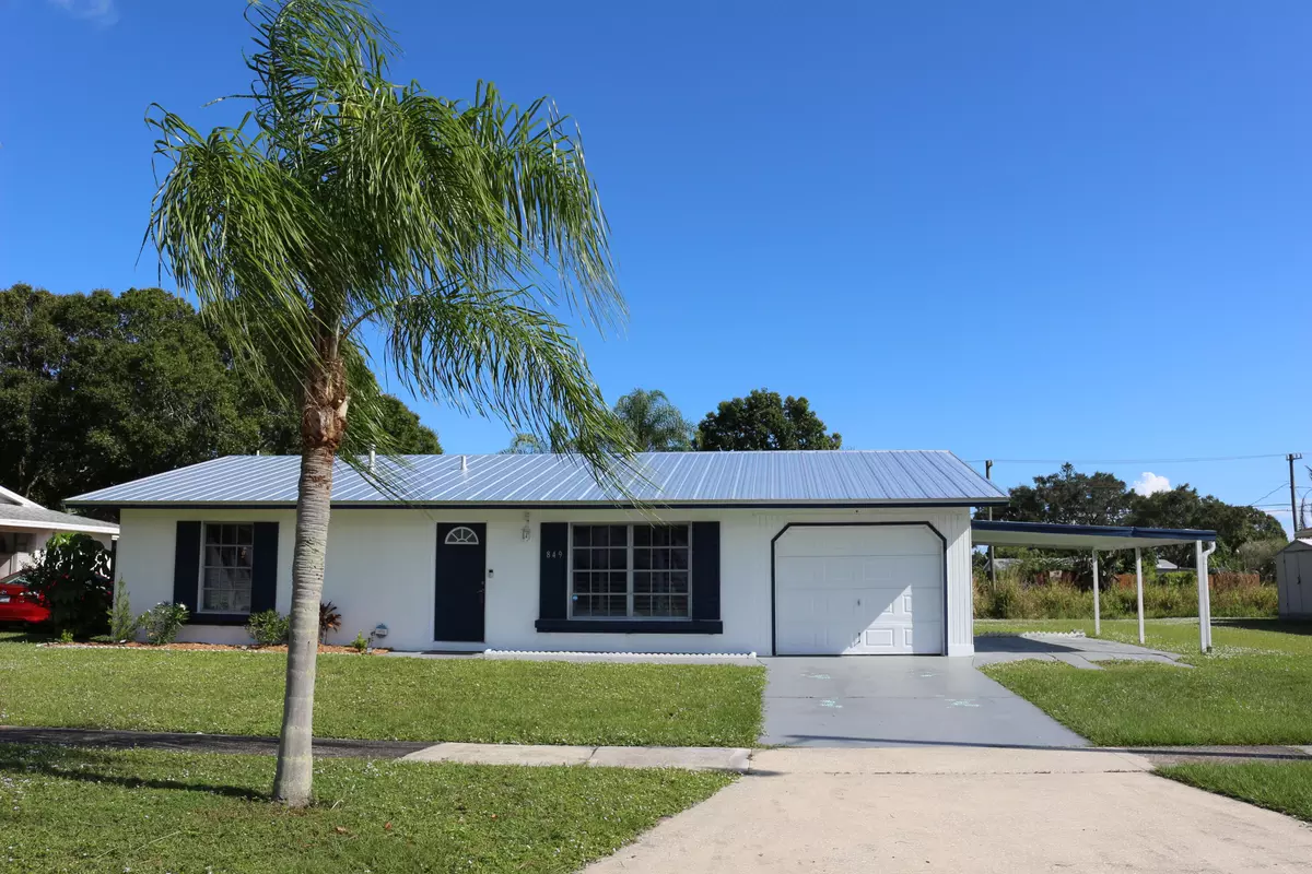 Port Saint Lucie, FL 34983,849 SW Goodrich ST