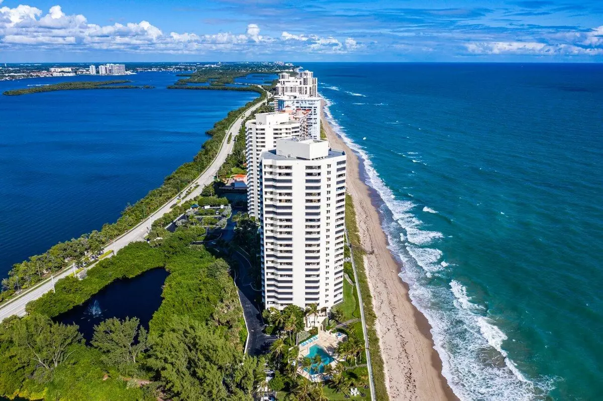 Singer Island, FL 33404,5070 N Ocean DR 14-D