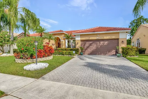 Boca Raton, FL 33496,9268 Lake Serena DR