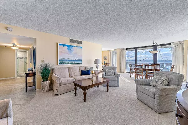 Singer Island, FL 33404,5460 N Ocean DR 4d