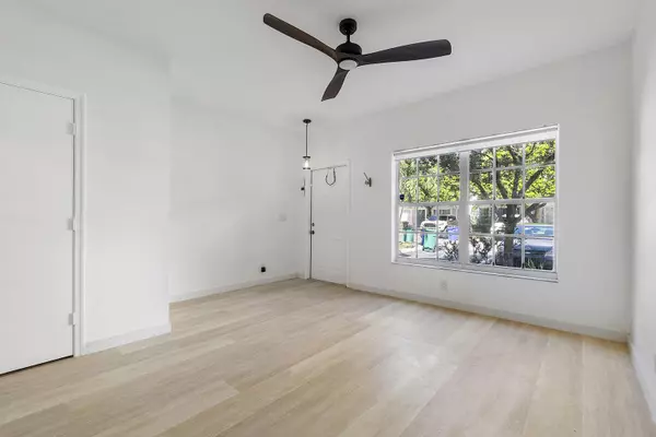 5520 Pageant PL 5 Margate, FL 33063