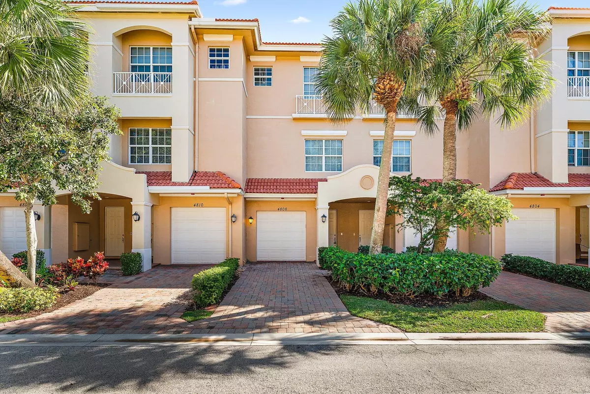 Palm Beach Gardens, FL 33418,4808 Sawgrass Breeze DR