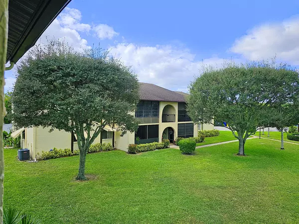 3625 La Aires CT B2, Greenacres, FL 33463