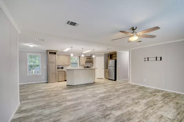 West Palm Beach, FL 33405,755 Ridgewood DR