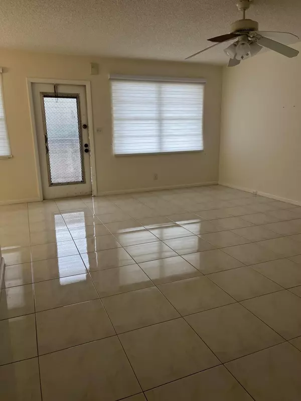 Boca Raton, FL 33434,2035 Wolverton B