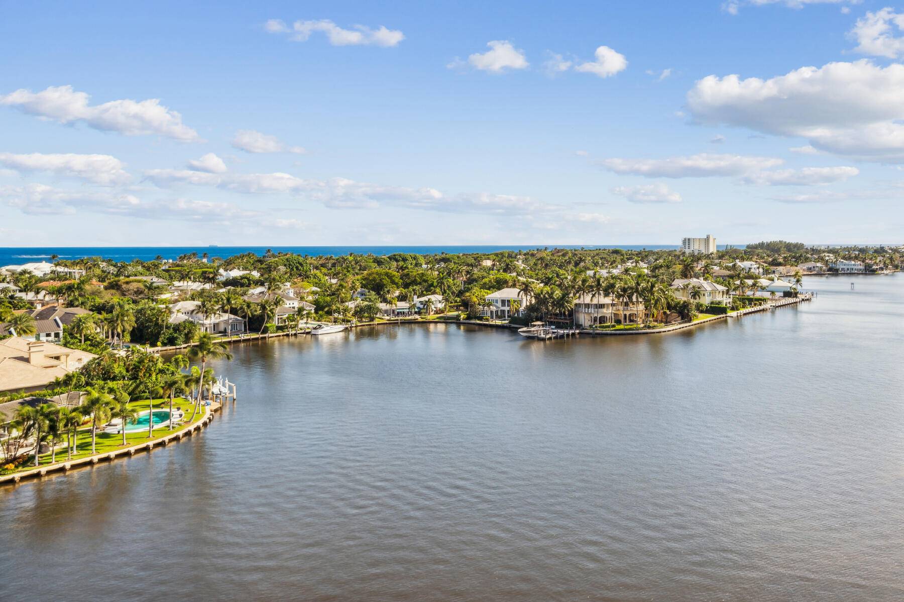 Delray Beach, FL 33483,555 SE 6th AVE 10e