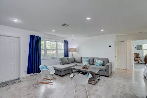 Pompano Beach, FL 33062,2600 NE 21st ST