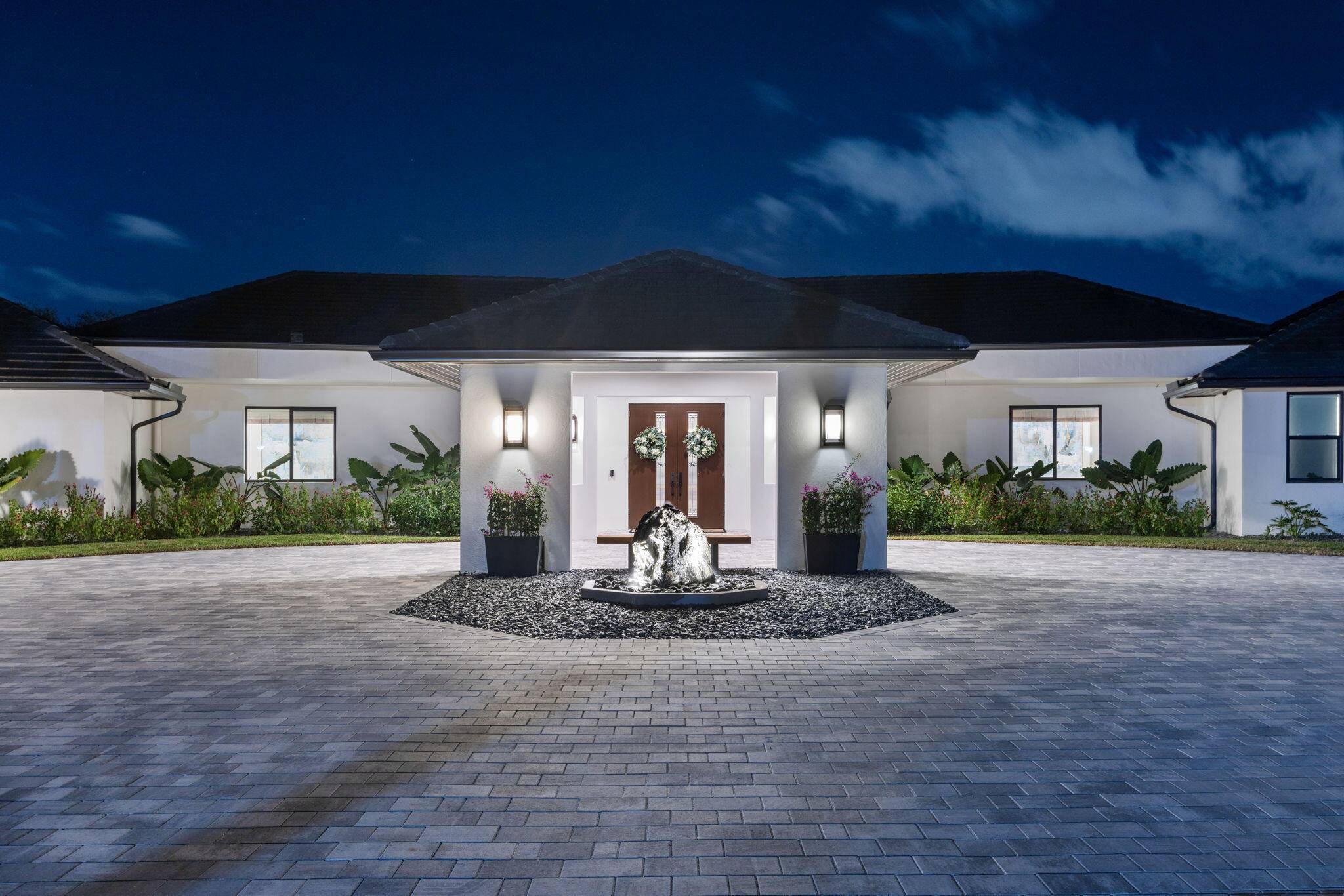 Atlantis, FL 33462,600 Atlantis Estates WAY