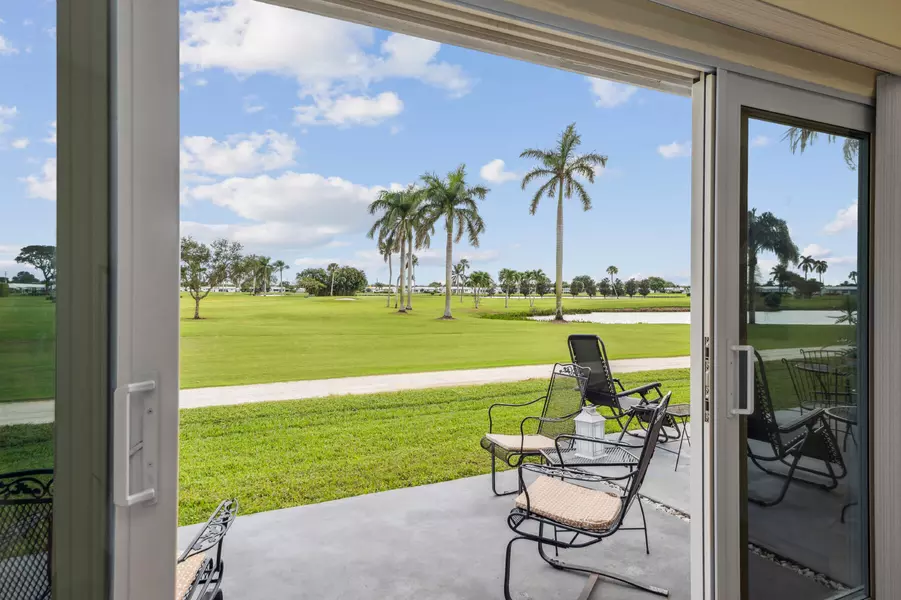 100 SW Golfview TER 116, Boynton Beach, FL 33426