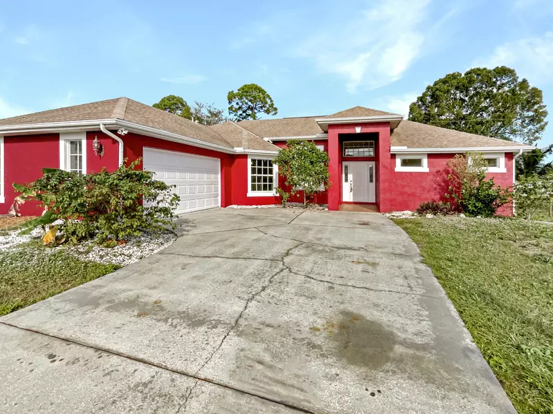 319 SE Husted TER, Port Saint Lucie, FL 34983