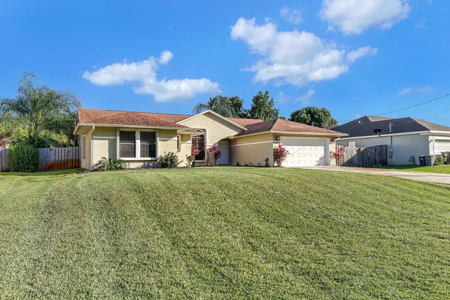 2449 SW Massey ST, Port Saint Lucie, FL 34953