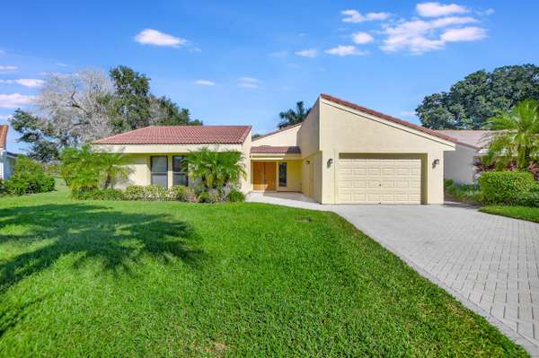 7128 Woodbridge CT,  Boca Raton,  FL 33434