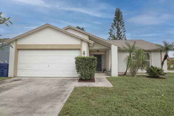 Jupiter, FL 33458,107 Greenbriar DR