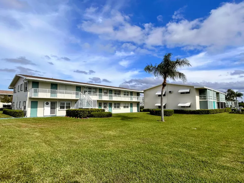 600 Horizons W 106, Boynton Beach, FL 33435