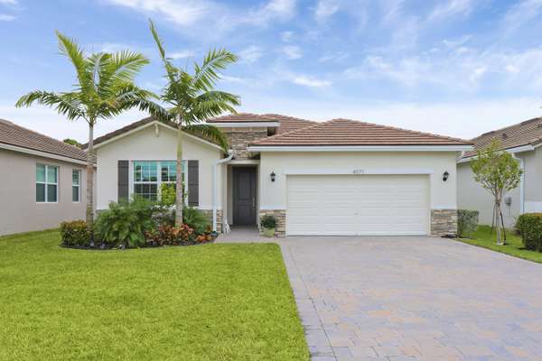 Jensen Beach, FL 34957,4571 NW Exchange AVE