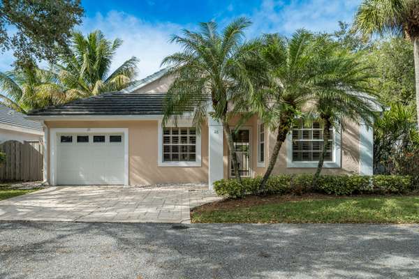 28 Governors CT, Palm Beach Gardens, FL 33418