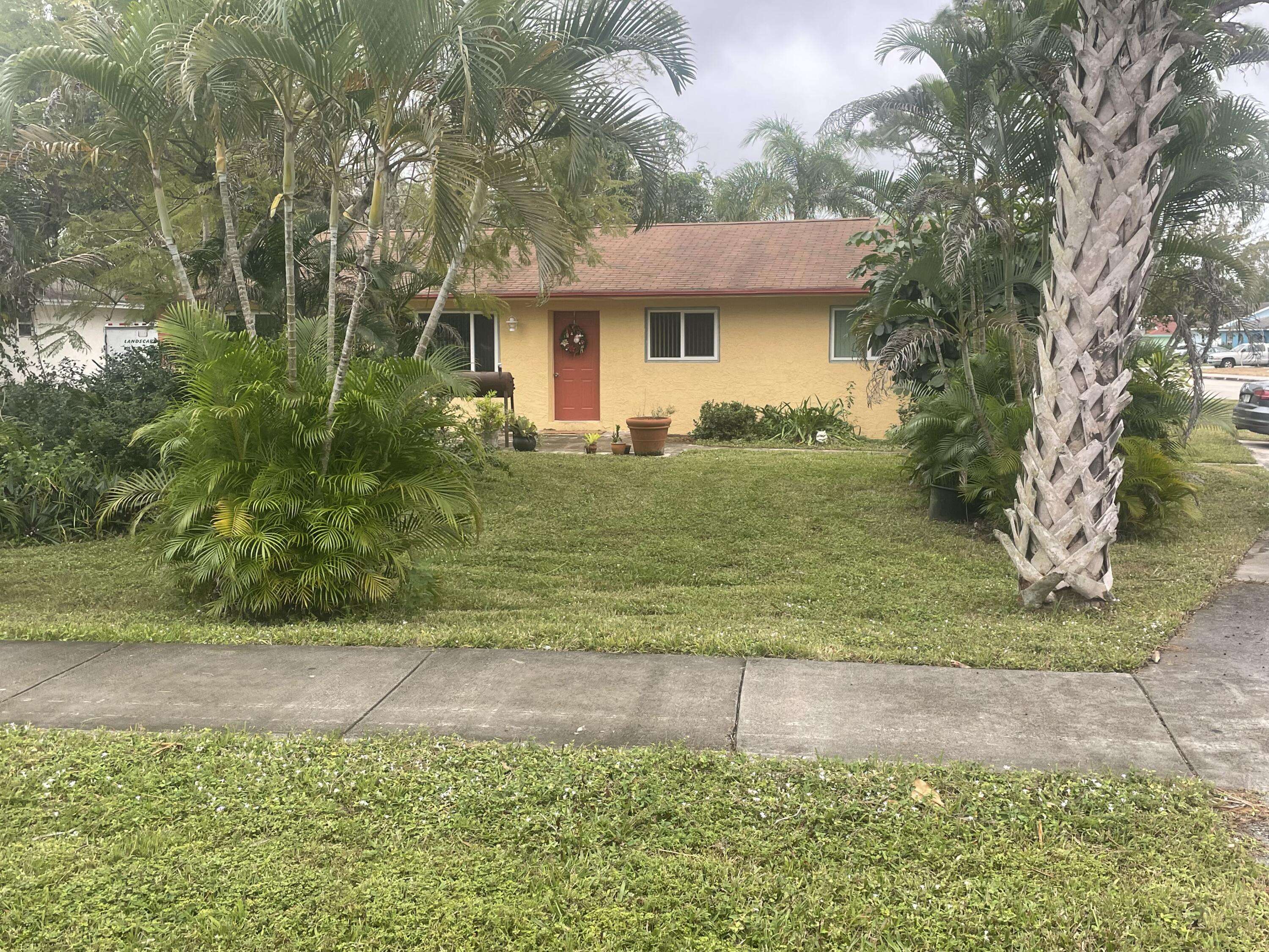 17890 Limestone Creek RD, Limestone Creek, FL 33458