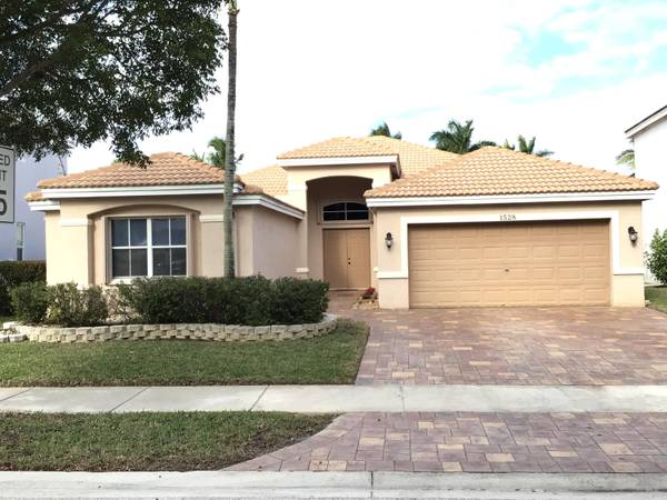 1528 Sandpiper CIR, Weston, FL 33327