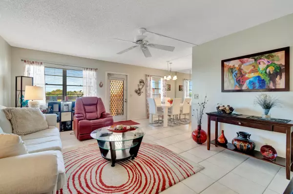 Boca Raton, FL 33434,3002 Cornwall A