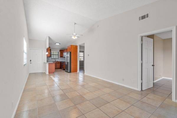 Boca Raton, FL 33431,3180 Leewood TER L209