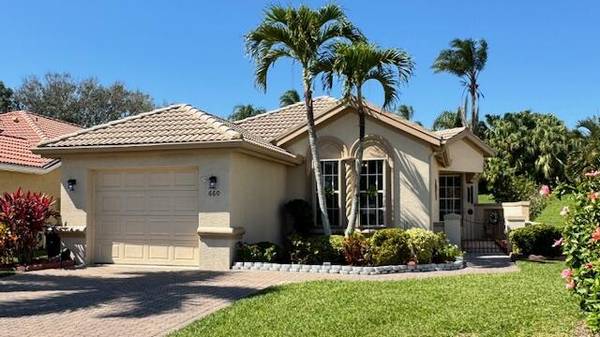 660 SW Treasure CV, Saint Lucie West, FL 34986