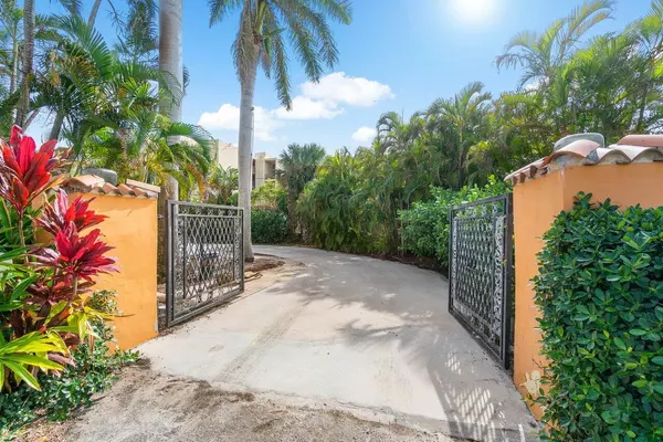 Lake Worth Beach, FL 33460,1 S 18th AVE
