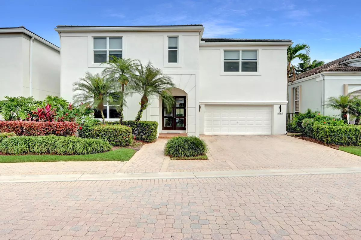 Boca Raton, FL 33496,6582 NW 42nd WAY