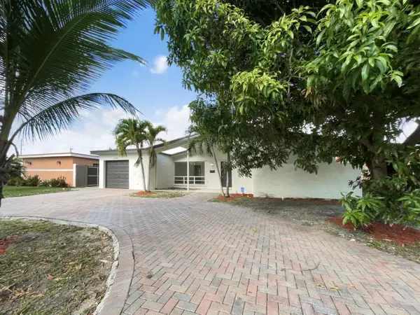 Miramar, FL 33023,6765 Ixora DR