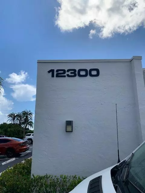 Palm Beach Gardens, FL 33410,12300 Alt A1a