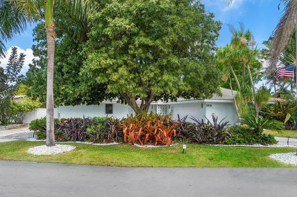 Fort Lauderdale, FL 33334,5831 NE 14th RD