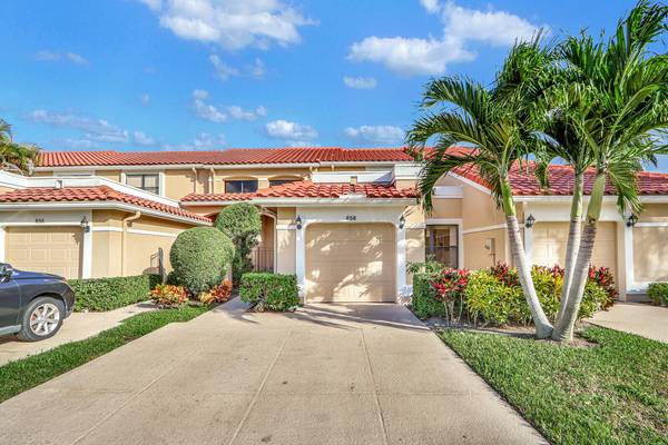 Palm Beach Gardens, FL 33418,858 Windermere WAY