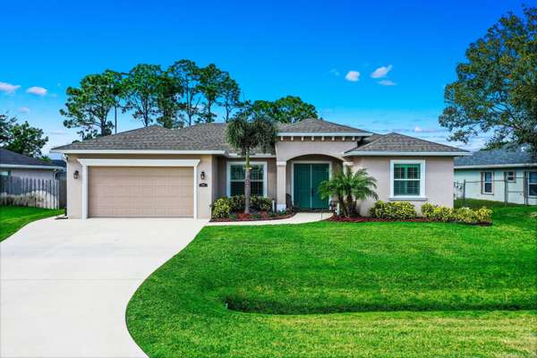 6137 NW Densaw TER, Port Saint Lucie, FL 34986