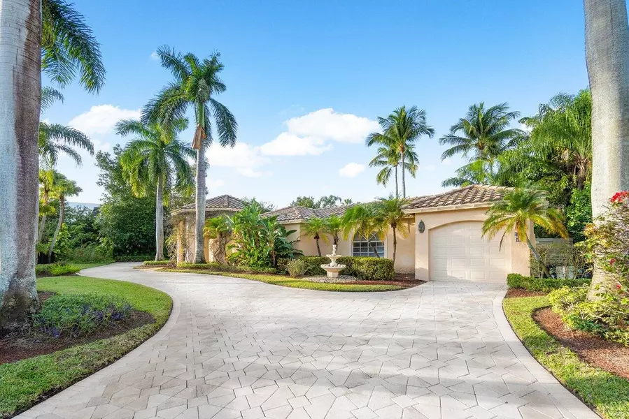 5237 Deauville CIR, Boca Raton, FL 33496