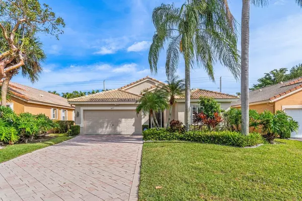 6677 Sun River RD, Boynton Beach, FL 33437