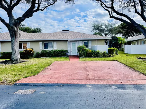 18744 Candlewick DR, Boca Raton, FL 33496