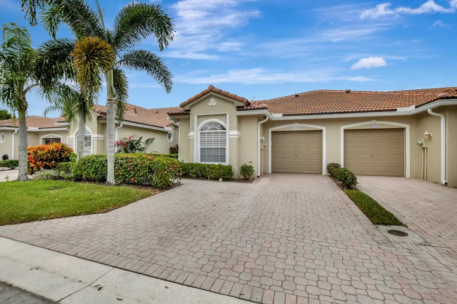 21117 Via Solano, Boca Raton, FL 33433