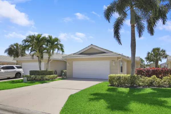 1211 NW Bentley CIR A, Port Saint Lucie, FL 34986