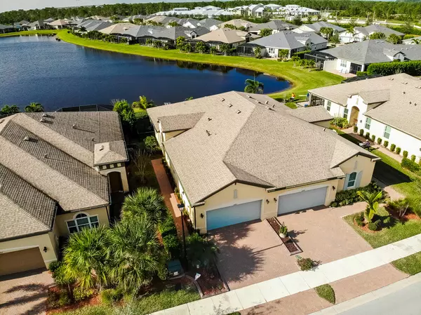 12801 SW Lake Fern CIR, Port Saint Lucie, FL 34987