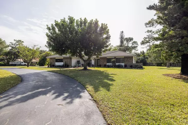 Boca Raton, FL 33428,22633 Lemon Tree LN