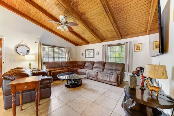 Lake Worth Beach, FL 33460,1411 Kilgore LN