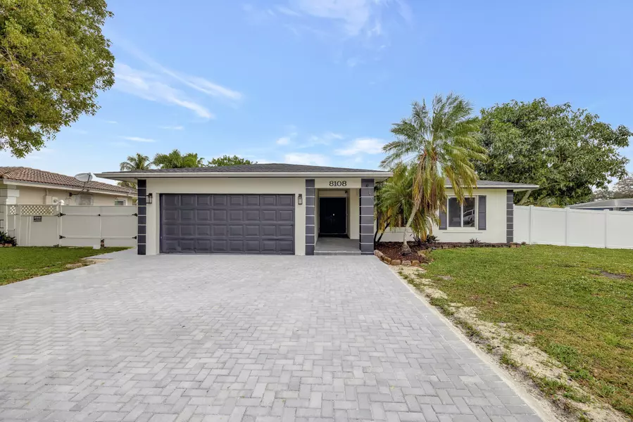 8108 NW 67th AVE, Tamarac, FL 33321