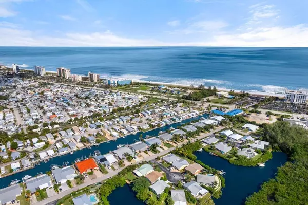 Jensen Beach, FL 34957,44 Aqua Ra DR