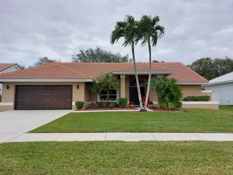 6658 Blue Bay CIR, Lake Worth, FL 33467