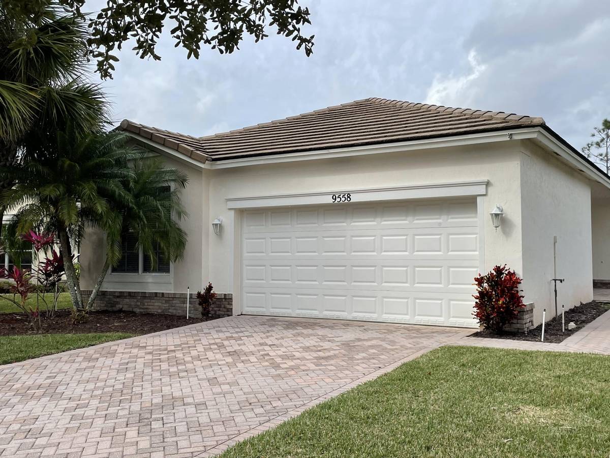 Port Saint Lucie, FL 34987,9558 SW Flowermound CIR