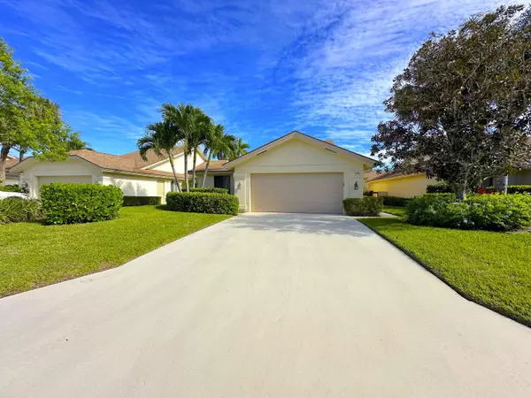 Jupiter, FL 33477,129 Harbourside CIR