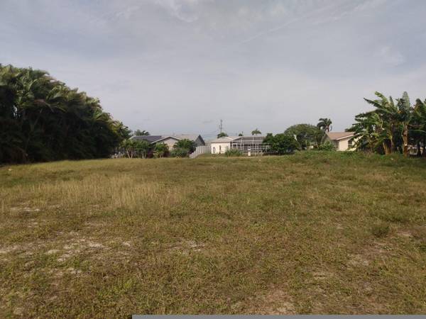 Cape Coral, FL 33990,1727 SE 16th ST Lot 21