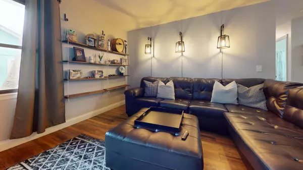 Stuart, FL 34994,509 SW Riverdale ST