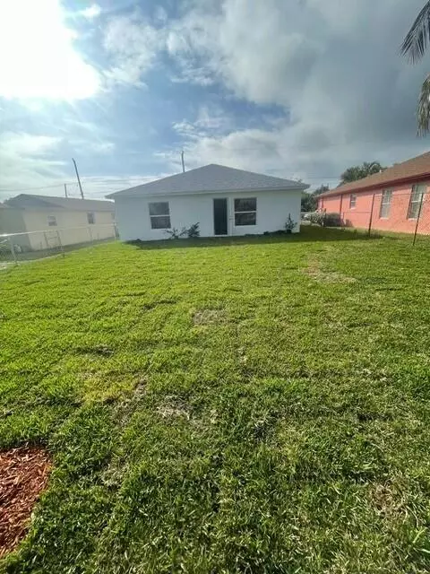 Boynton Beach, FL 33435,121 NE 13th AVE