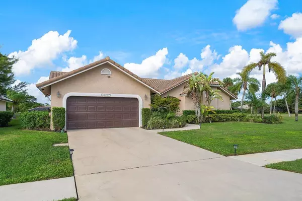 Boca Raton, FL 33498,10207 Canoe Brook CIR