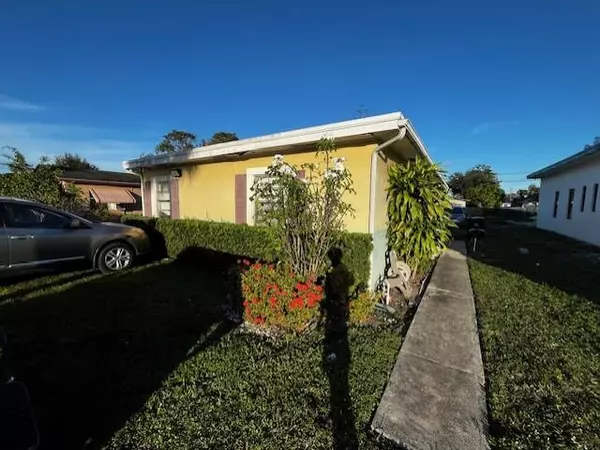 133 SW 10 AVE, Delray Beach, FL 33444